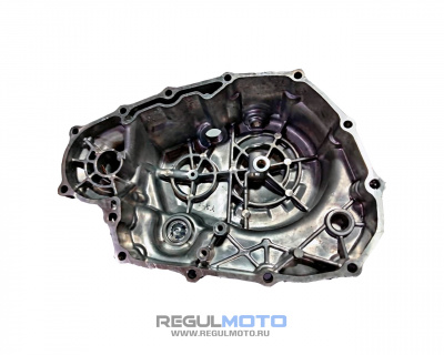 Крышка правого картера двигателя (сцепления) ZS175FMN CB300RL 6 передач масляное охлаждение